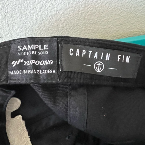 Captain Fin "I Should've Been a Surfer" Yupoong Black Adjustable Sample Surf Hat - Picture 5 of 9